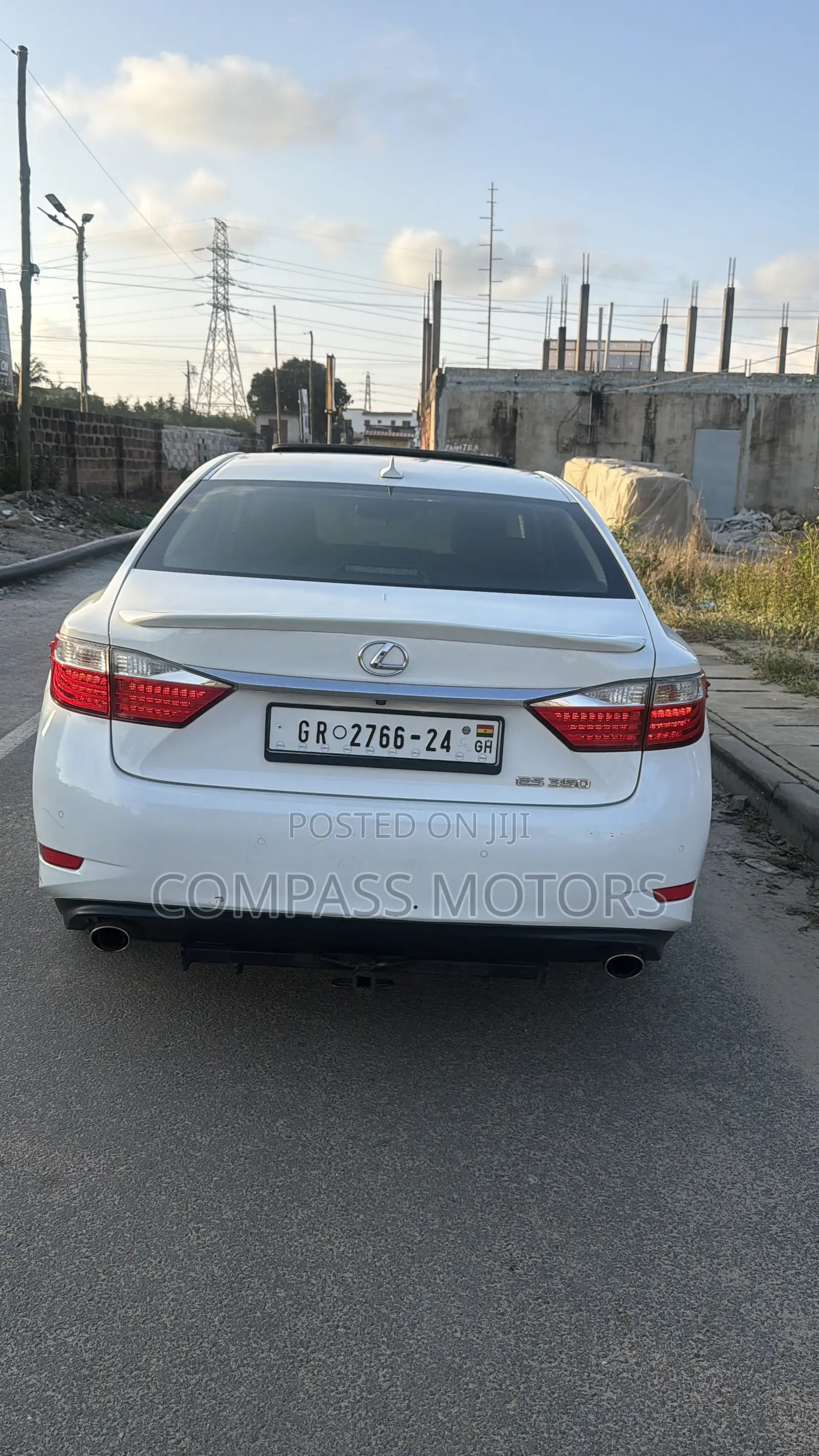 Lexus ES 350 FWD 2014 White