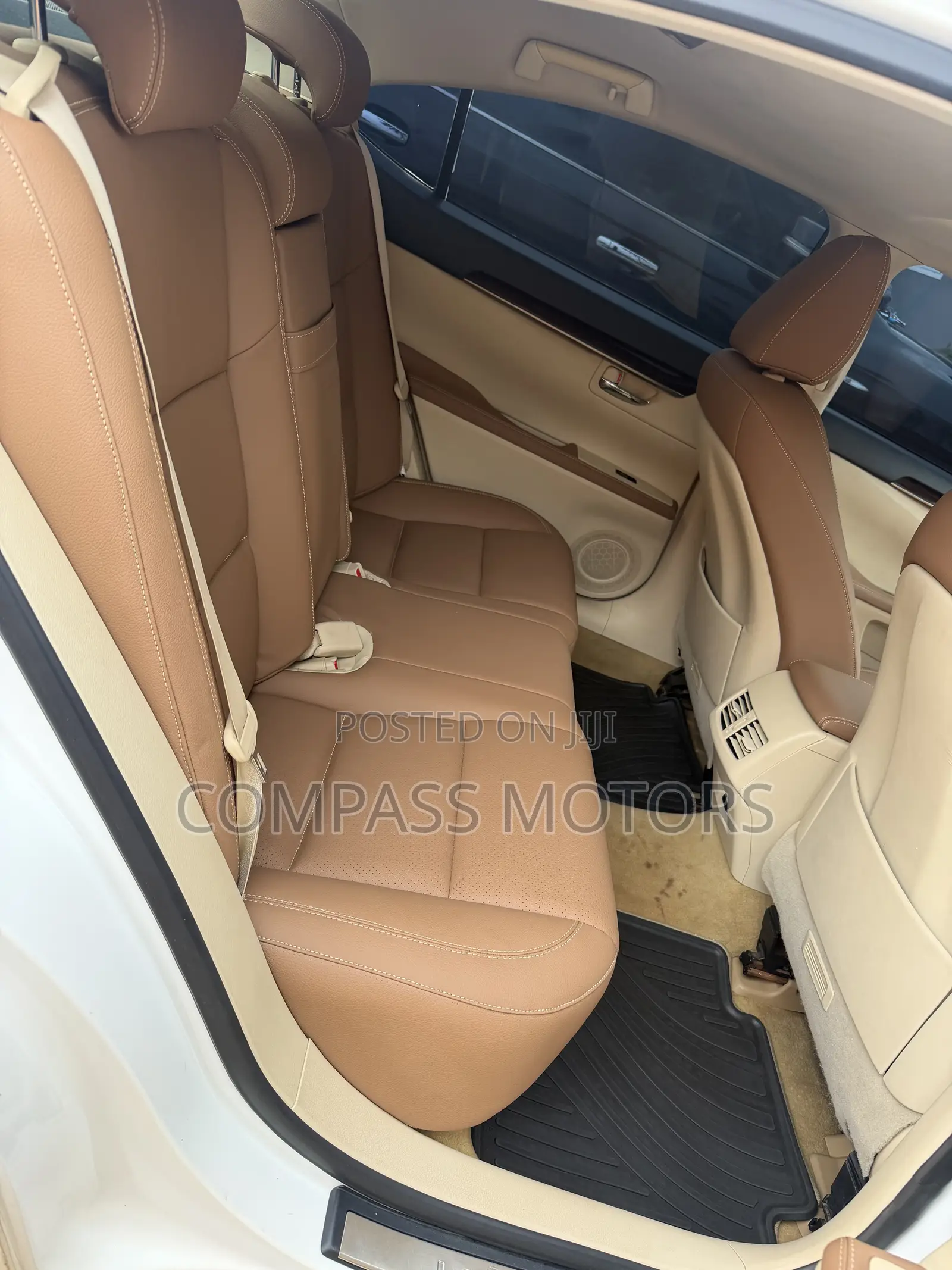 Lexus ES 350 FWD 2014 White