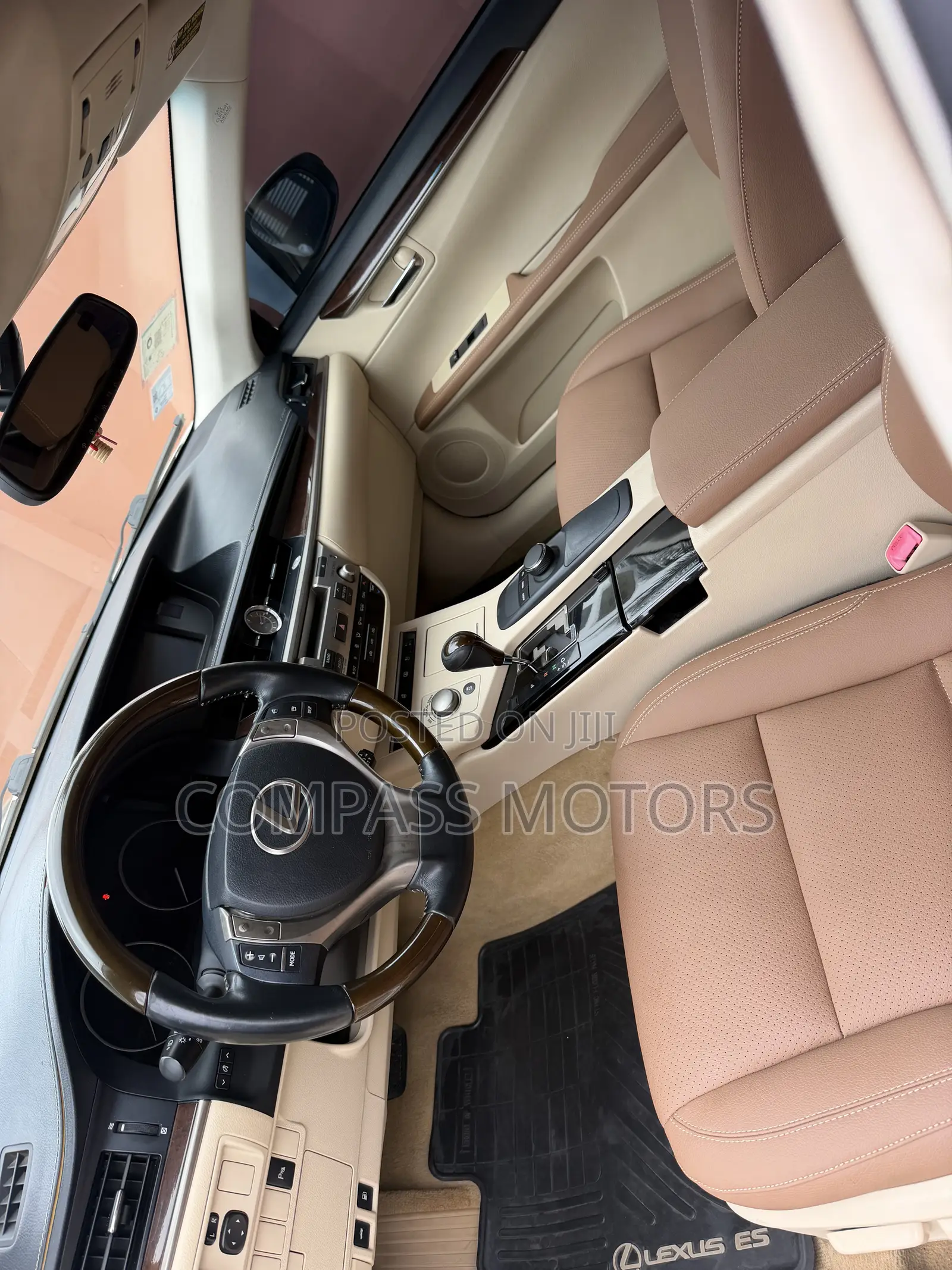 Lexus ES 350 FWD 2014 White