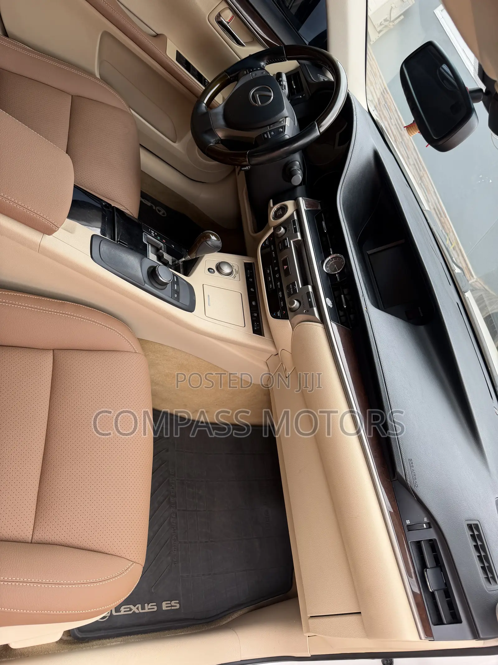 Lexus ES 350 FWD 2014 White