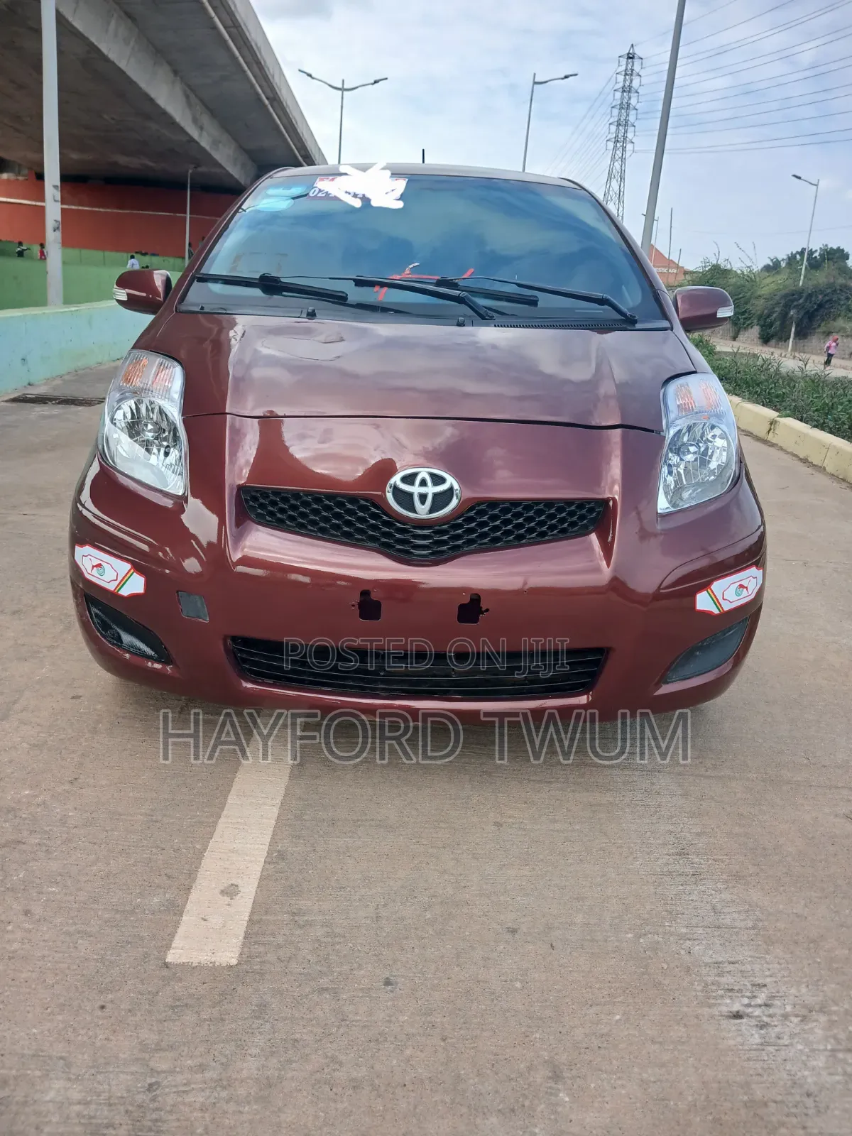 Toyota Vitz 2010 Brown