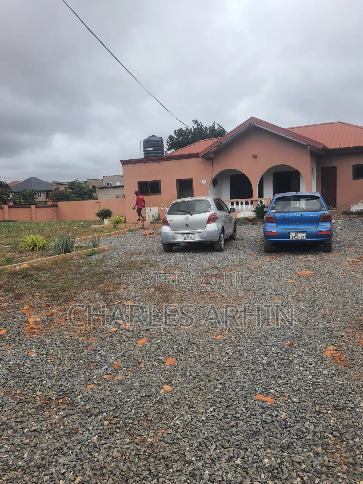 2bdrm House in Tma Oyibi, Accra Metropolitan for rent