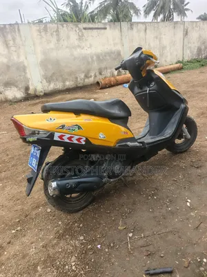 Motorcycle 2023 Yellow
