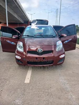 Toyota Vitz 2010 Brown