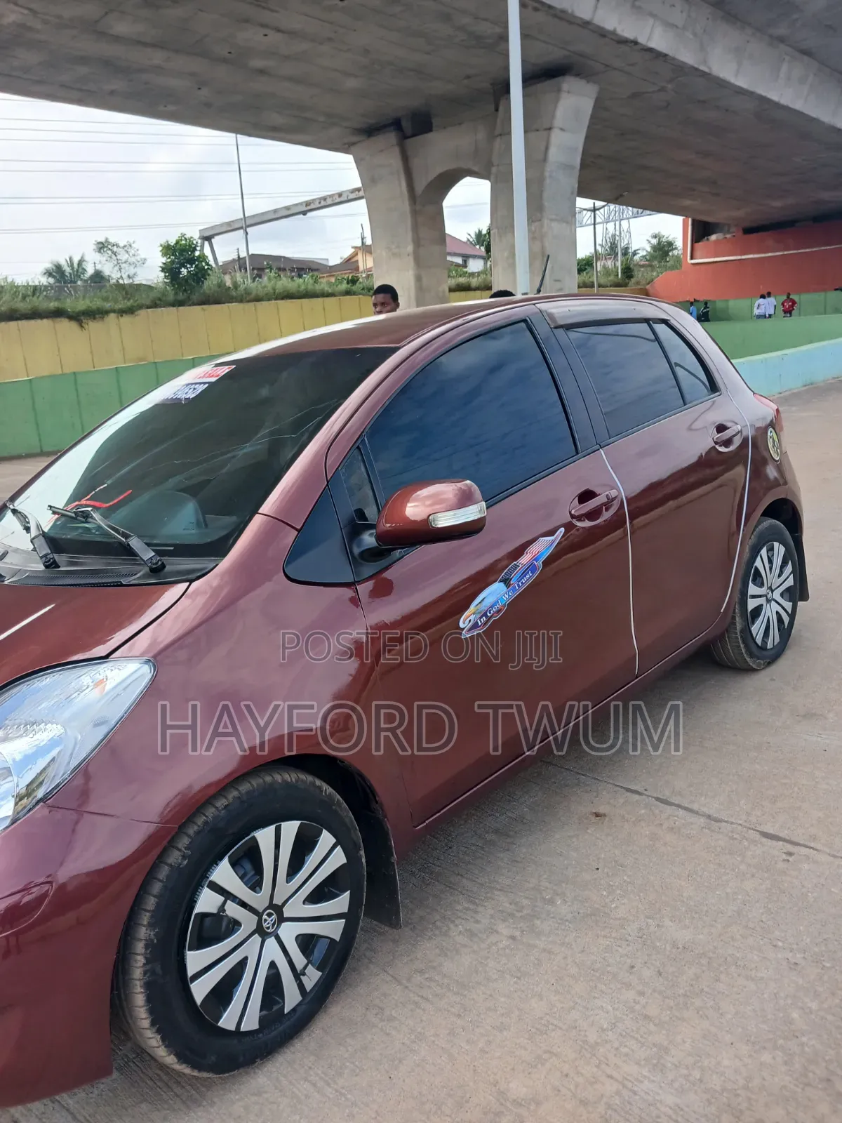 Toyota Vitz 2010 Brown
