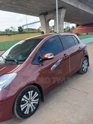 Toyota Vitz 2010 Brown