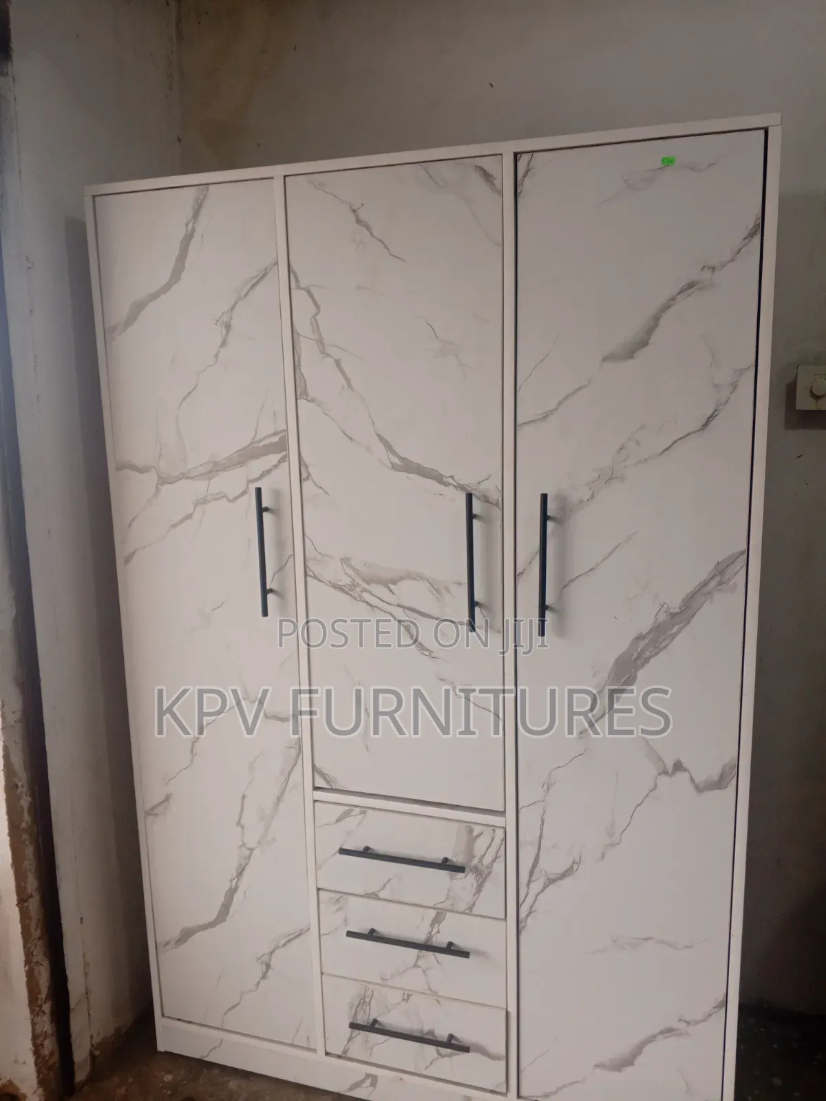 4ft/6ft Laminated Wardrobe