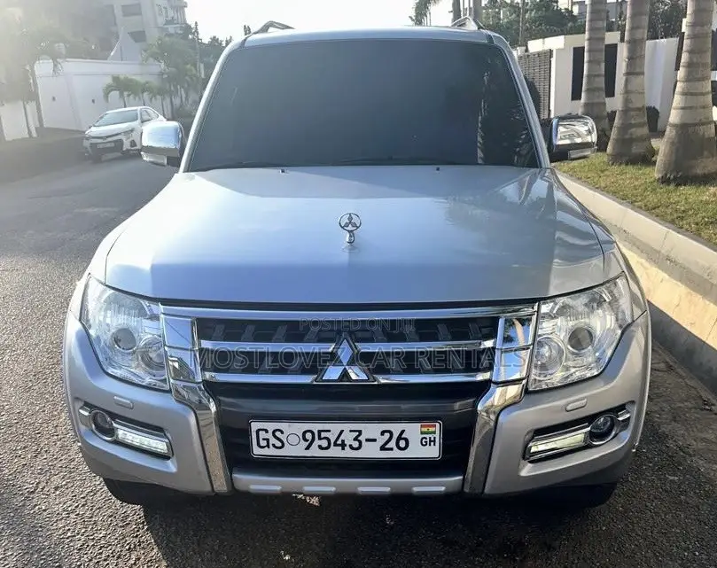 Car Rentals - Mitsubishi Pajero for Rent