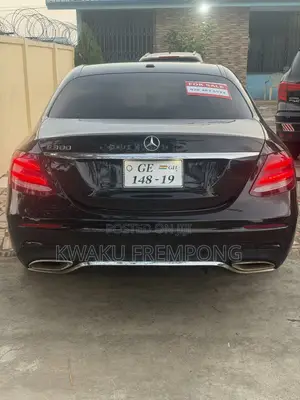 Mercedes-Benz E300 Base RWD Sedan (2.0L 4cyl 9A) 2017 Black