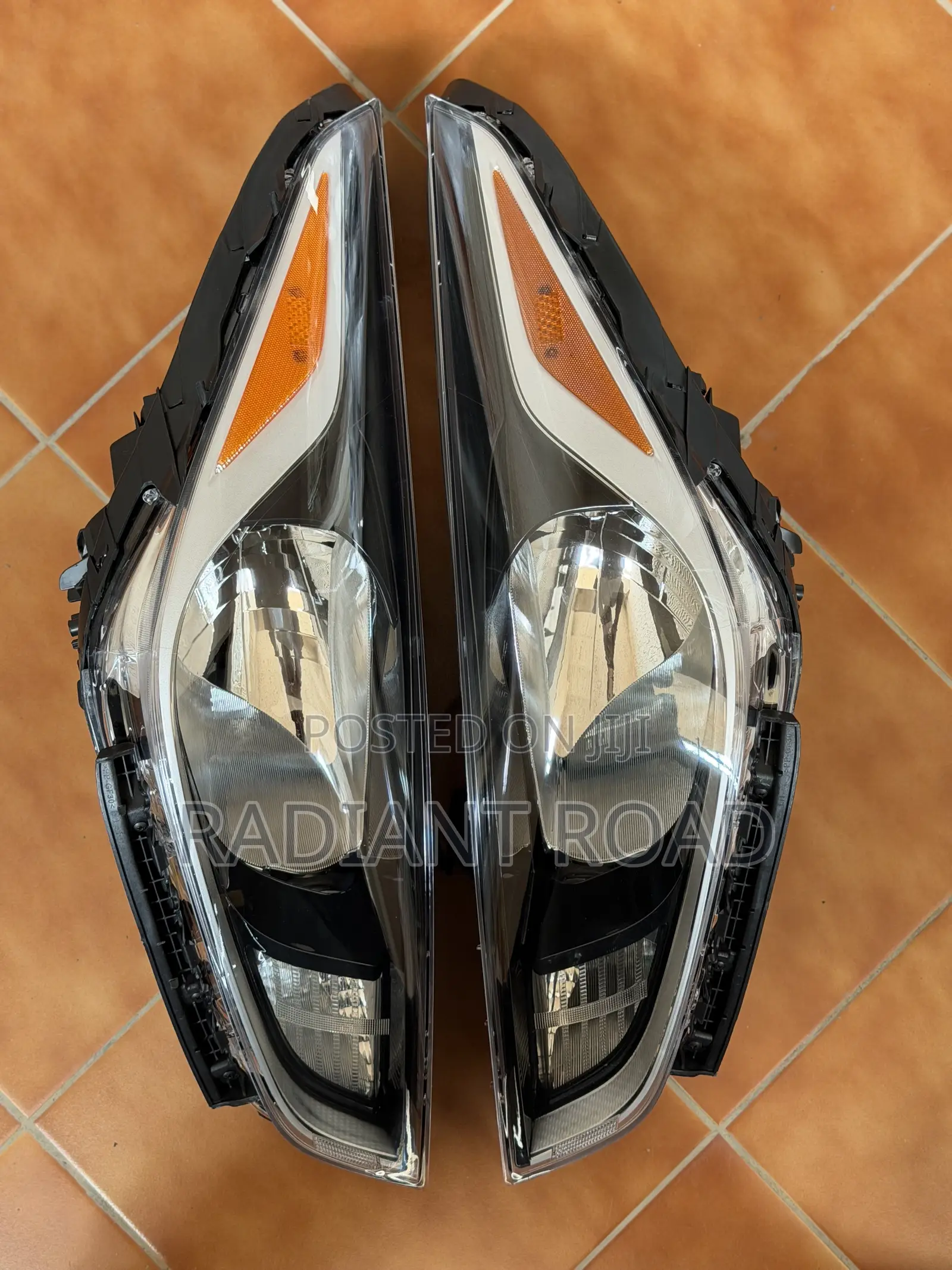 Hyundai Accent 2018 Headlights