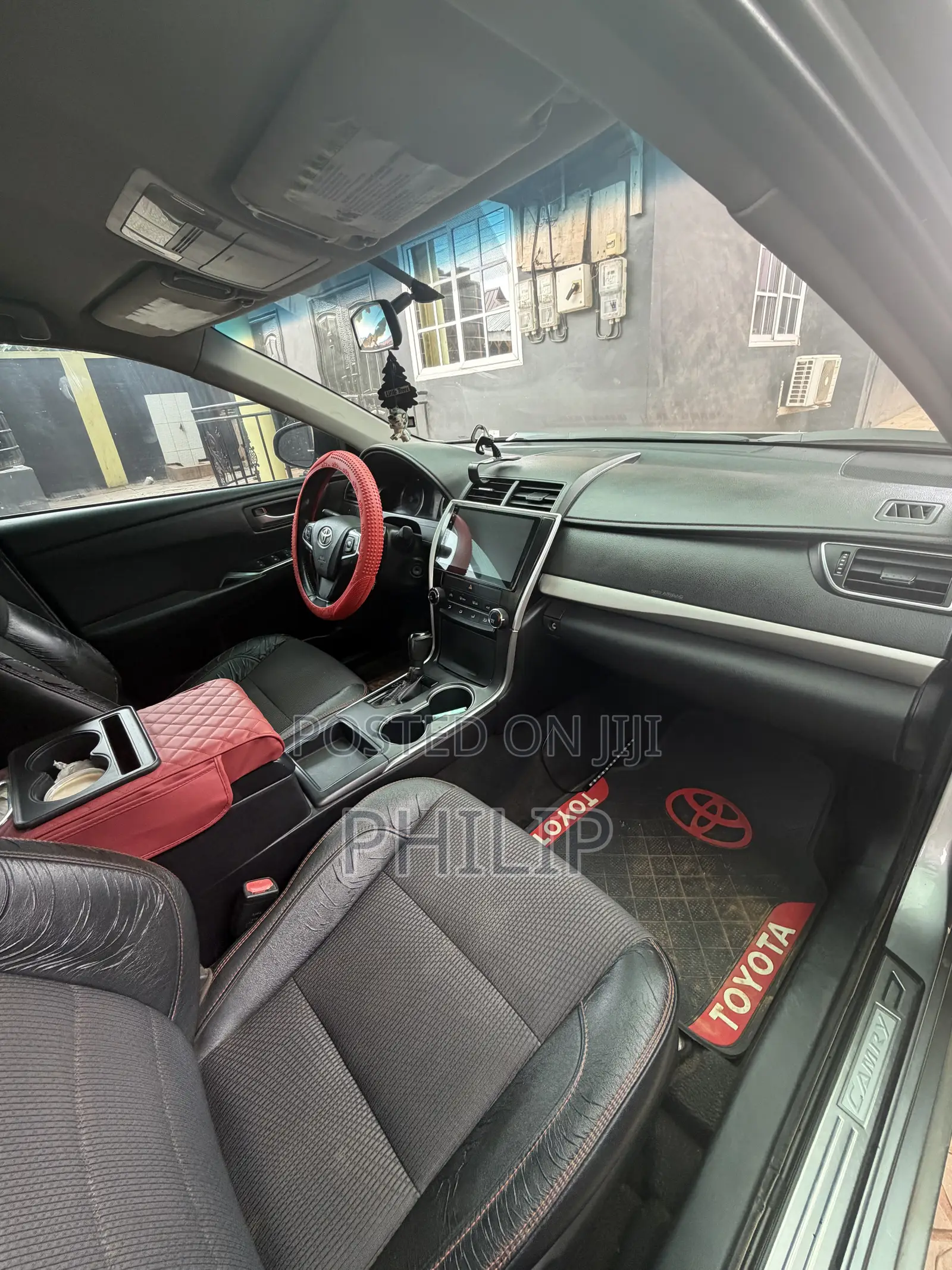Toyota Camry 2017 Silver
