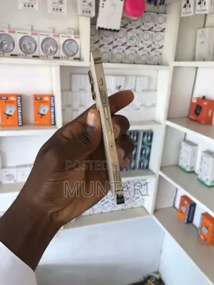 Apple iPhone 13 Pro 128 GB Gold