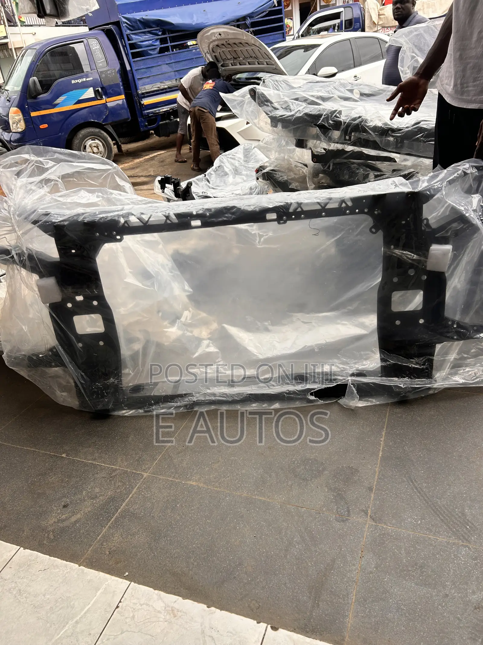 Hyundai Tucson 2020,2021,2022,2023,2024,2025 Radiator Support