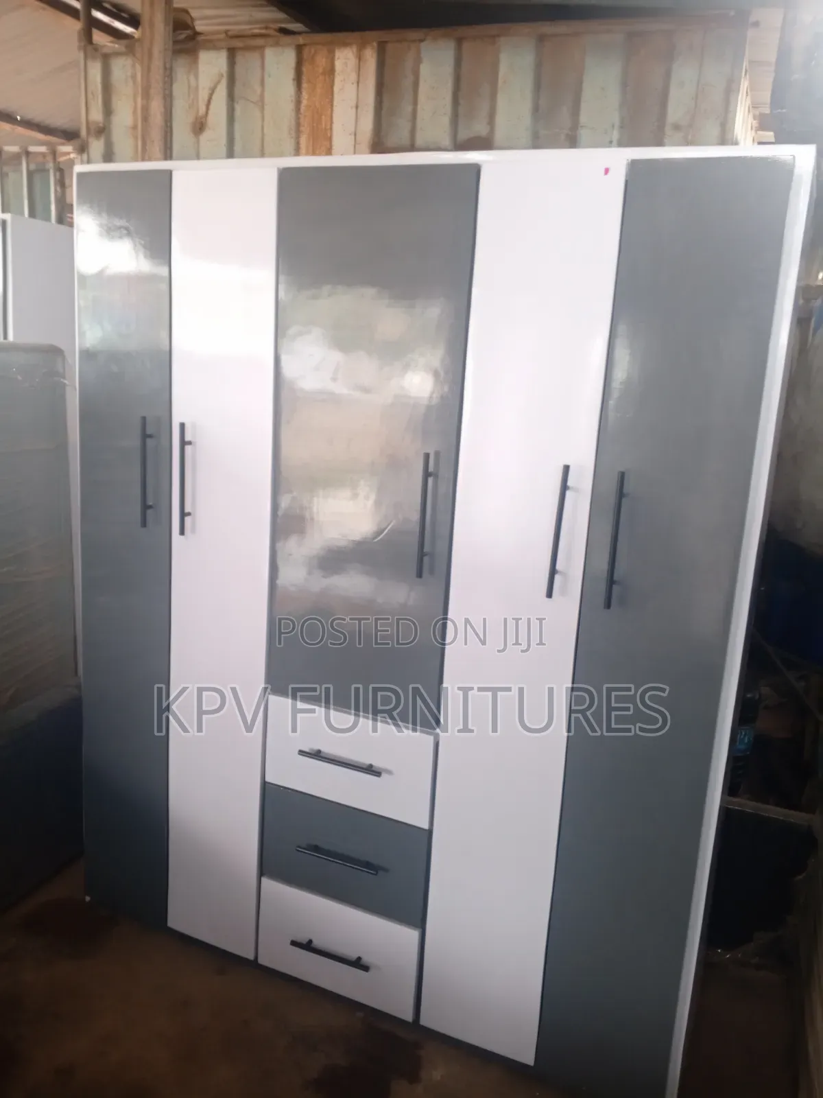 5 Door Wardrobe, Payment on Delivery