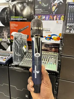 Free Power Wireless Microphone