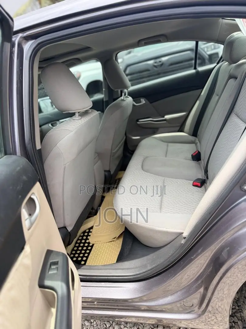 Honda Civic EX 4dr Sedan (1.8L 4cyl CVT) 2015 Gray