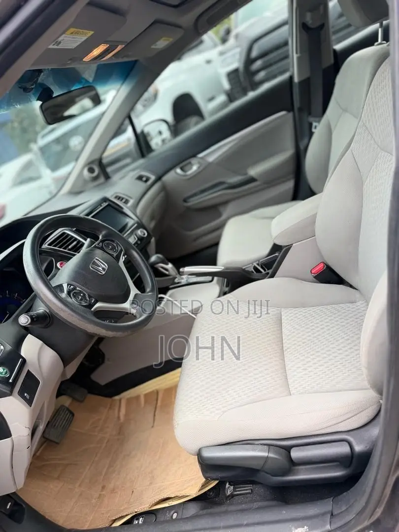 Honda Civic EX 4dr Sedan (1.8L 4cyl CVT) 2015 Gray