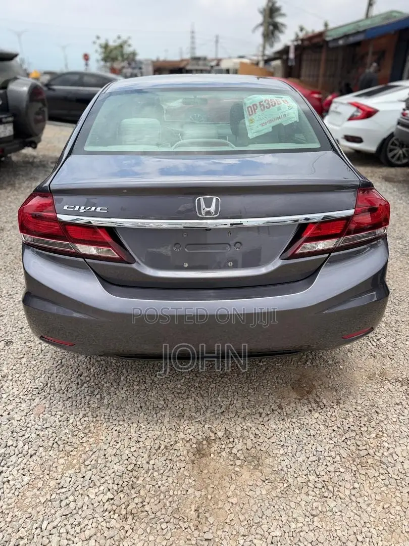 Honda Civic EX 4dr Sedan (1.8L 4cyl CVT) 2015 Gray