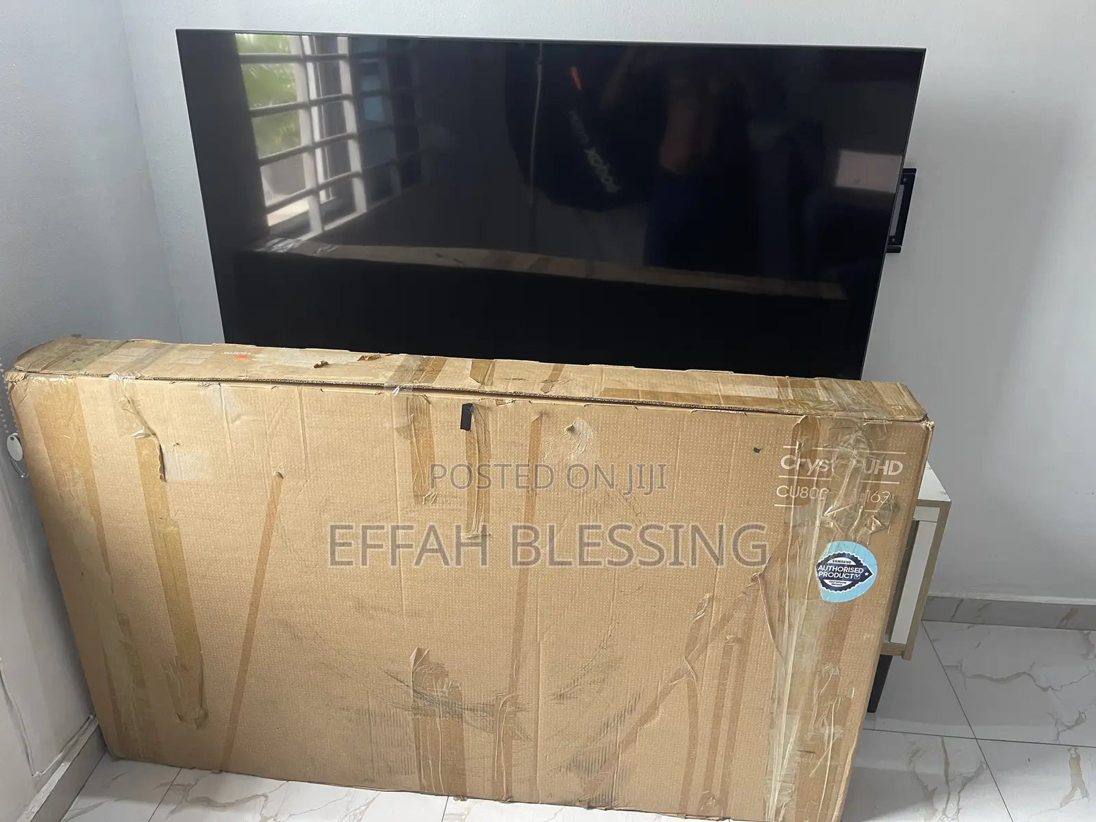 Samsung 65 Inch Crystal UHD CU8000 Smart TV With Box