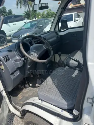 Daihatsu Delta 2001 White