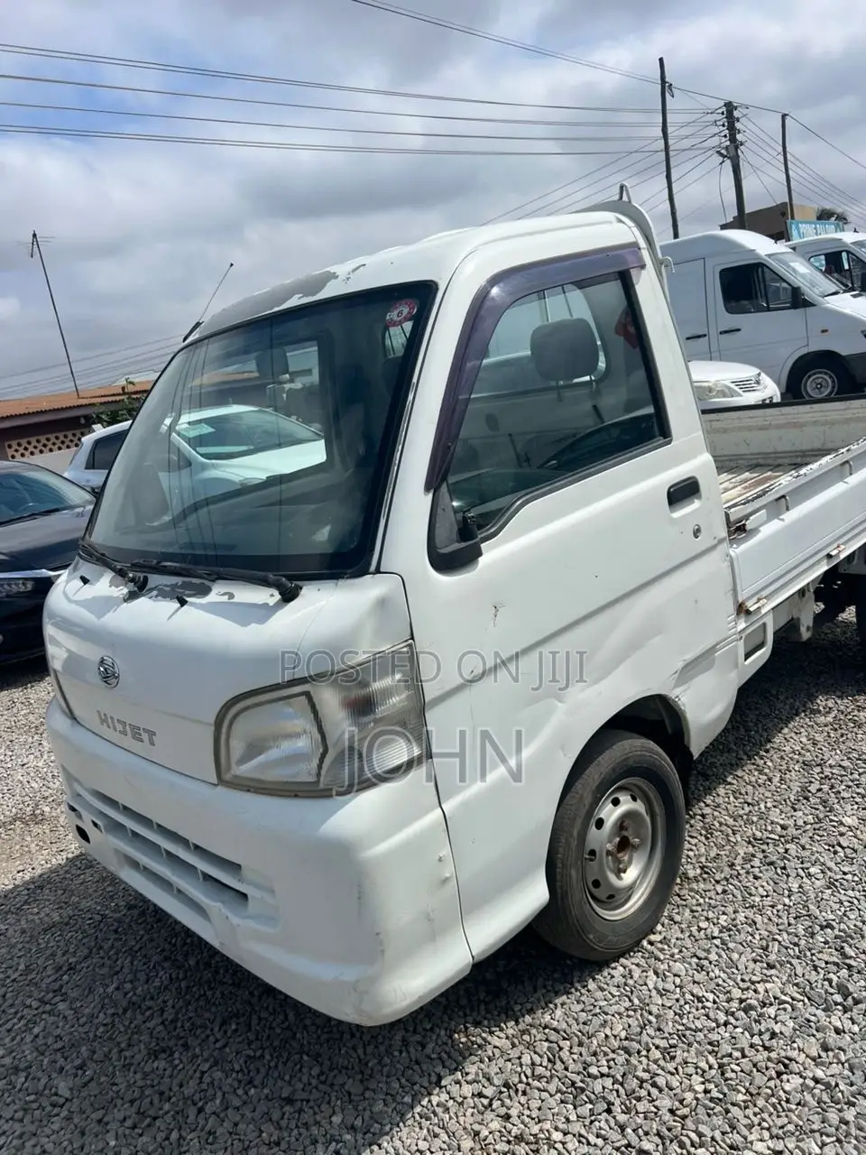 Daihatsu Delta 2001 White