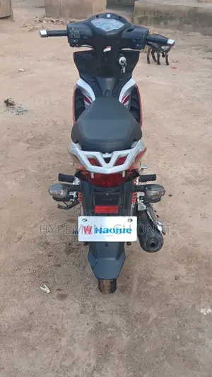 Yamaha 2024 Black