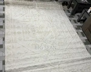 Center Carpet