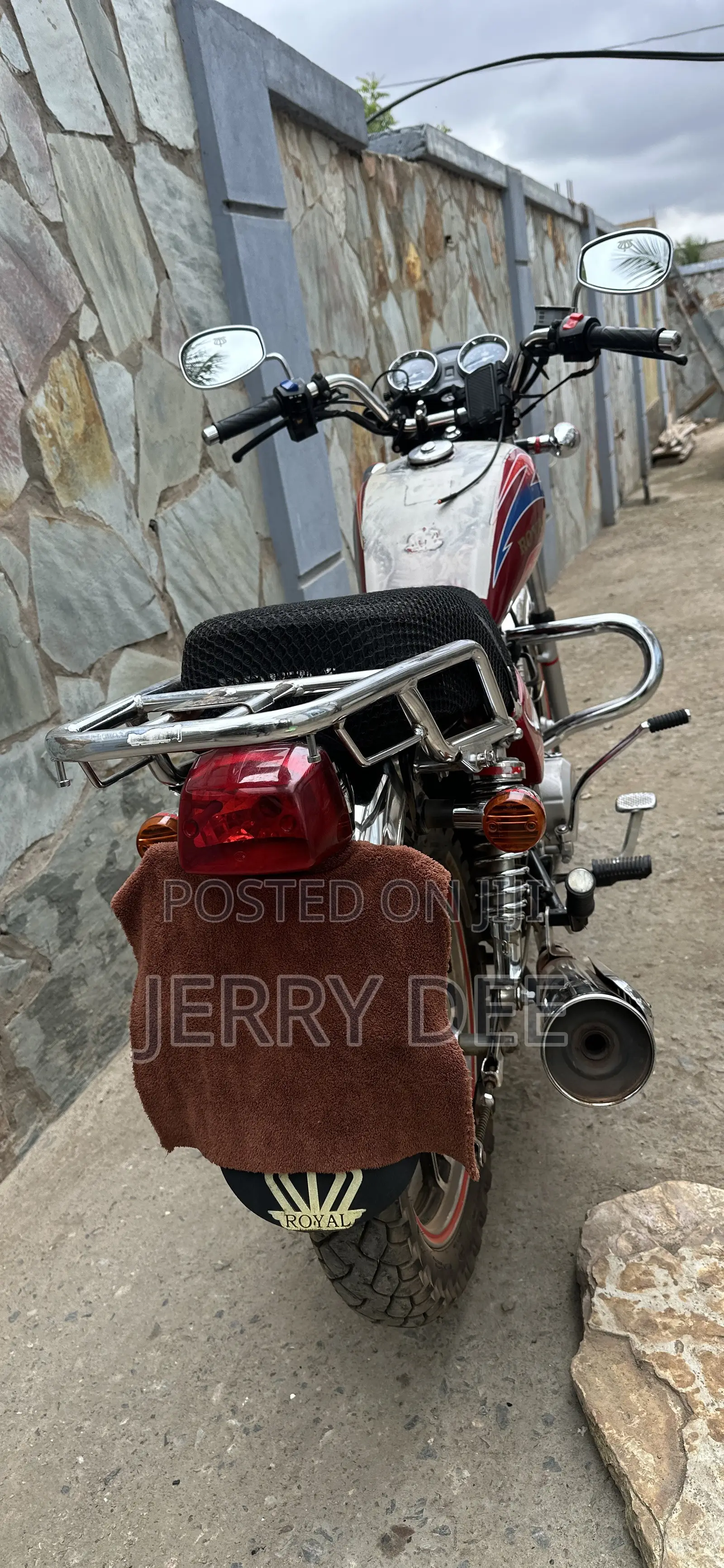 Royal RY125 2026 Red