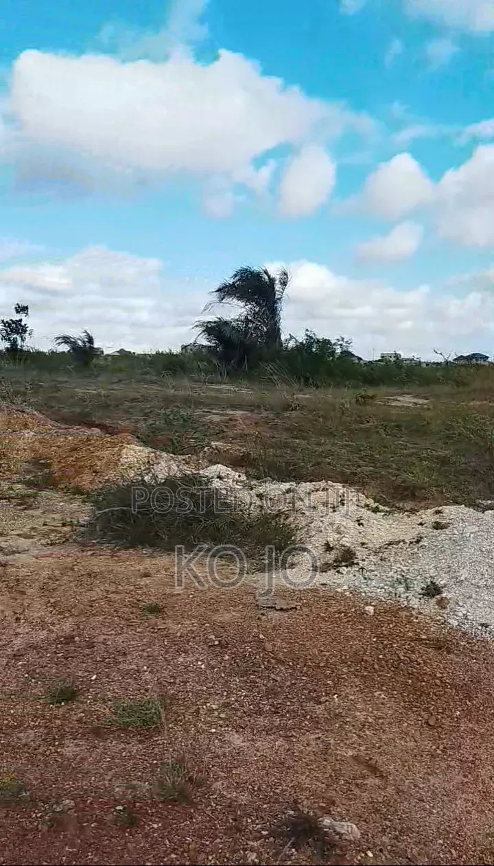25 Acres of Registered Land at Appolonia
