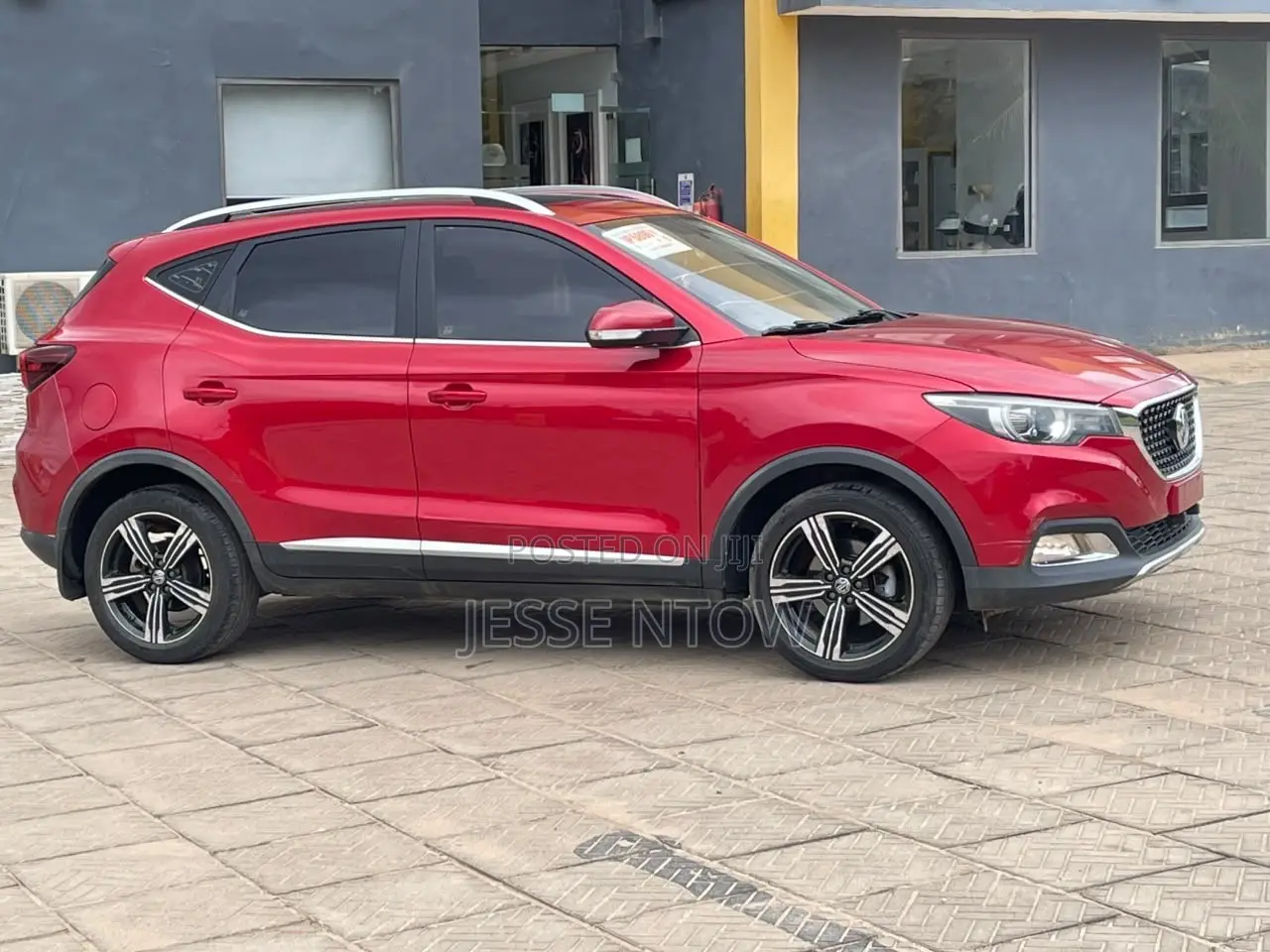MG ZS 2018 Red