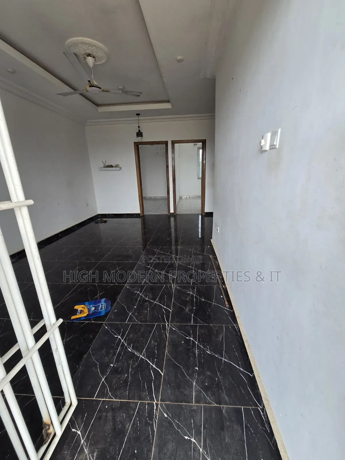 2bdrm Apartment in Ford School, Tsui-Bleoo for rent