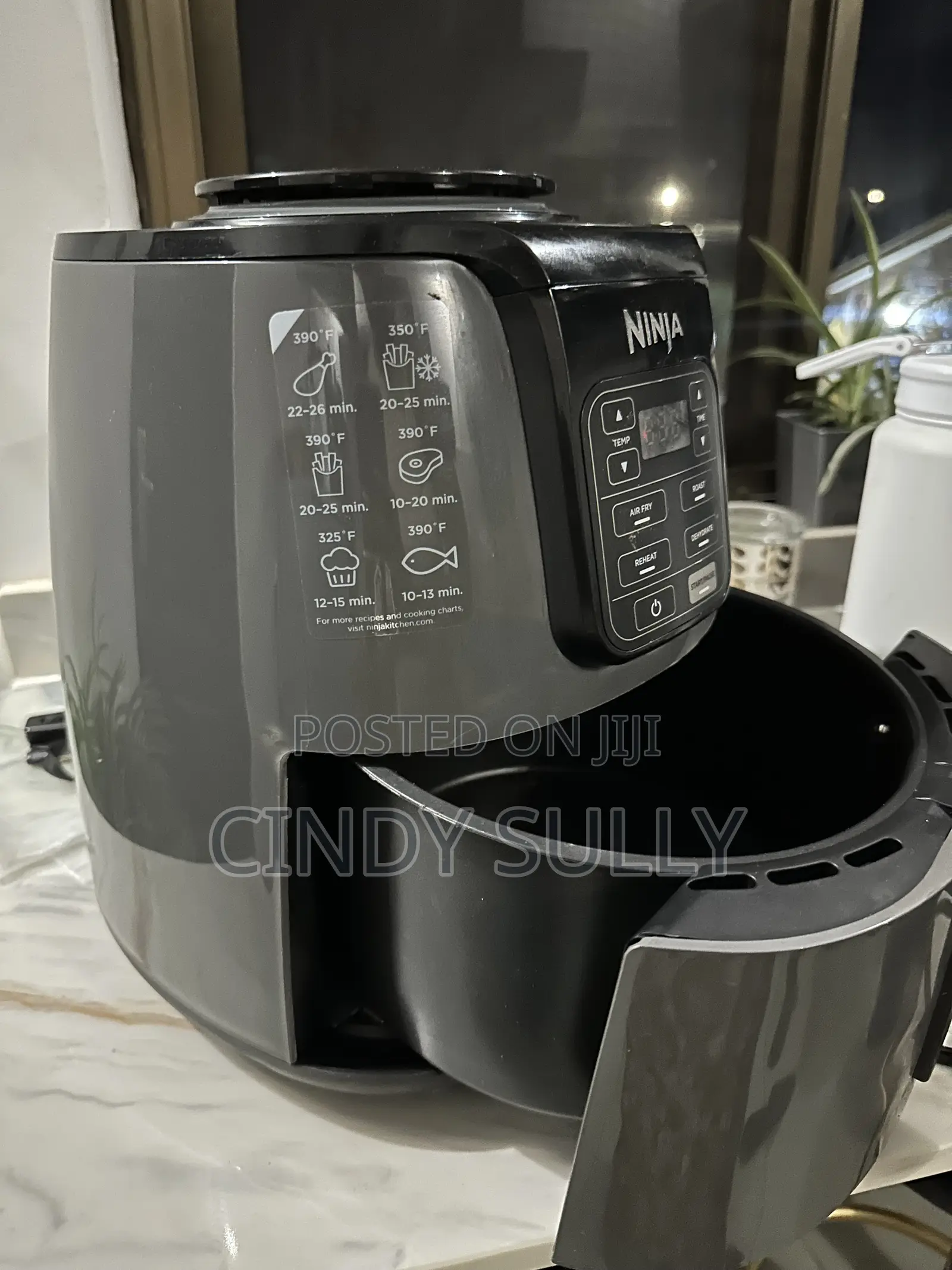 Ninja 4-in-1 Air Fryer – US 110V Used in Good Condition