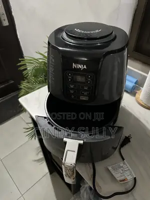 Ninja 4-in-1 Air Fryer – US 110V Used in Good Condition