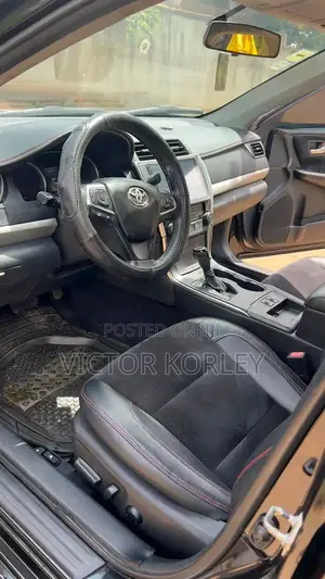 Toyota Camry LE 4dr Sedan (2.5L 4cyl 6A) 2015 Black