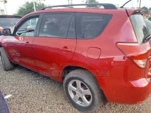 Toyota RAV4 2010 Red