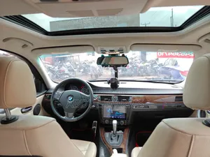 BMW 328i 2016 Black