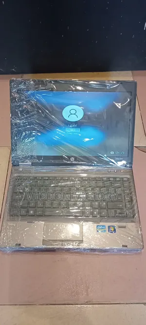 New Laptop HP 14z 8GB Intel Core i3 HDD 500GB