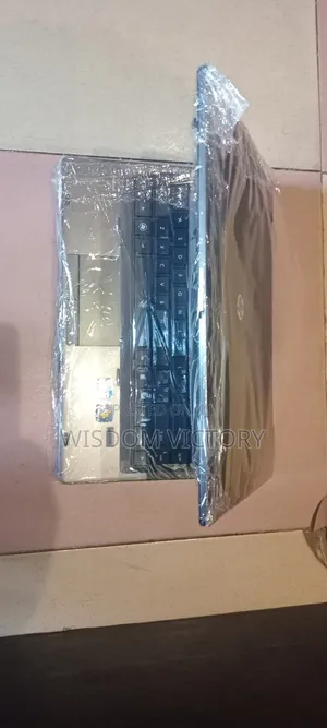 New Laptop HP 14z 8GB Intel Core i3 HDD 500GB