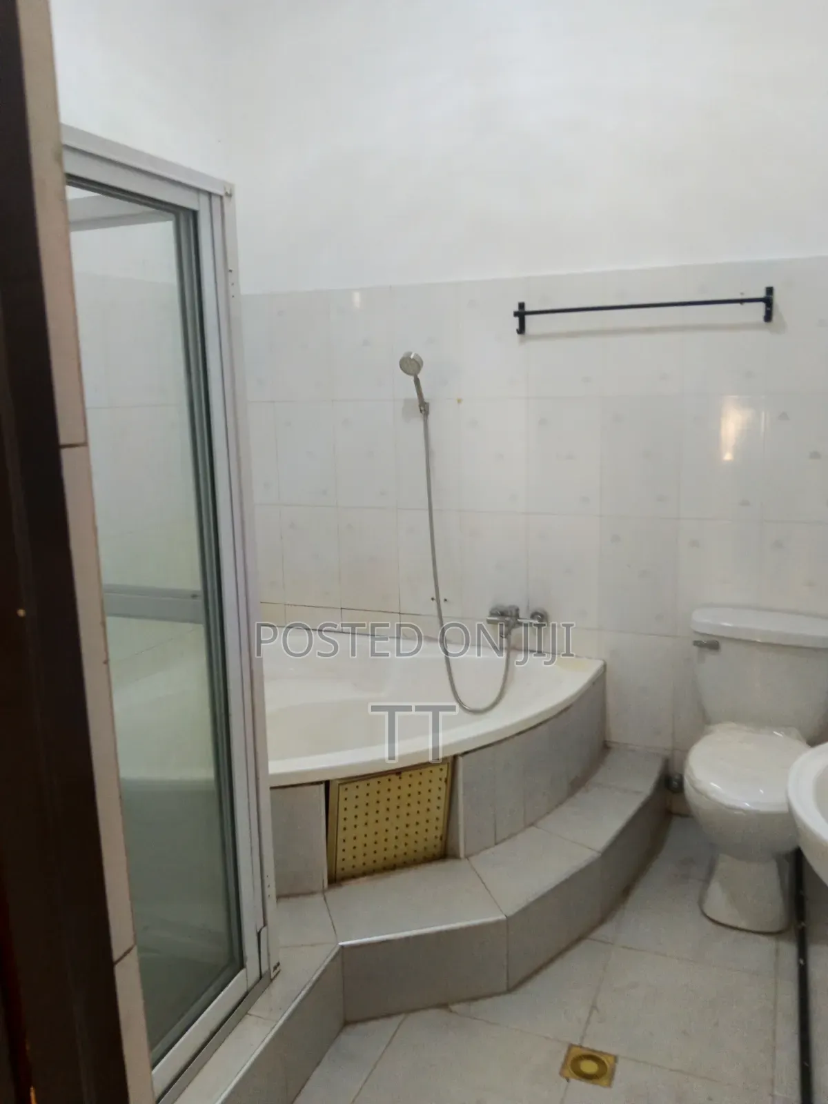 3bdrm House in Spintex Shell, Coca Cola for rent