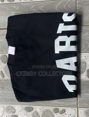 Black Design Round Neck T-Shirt