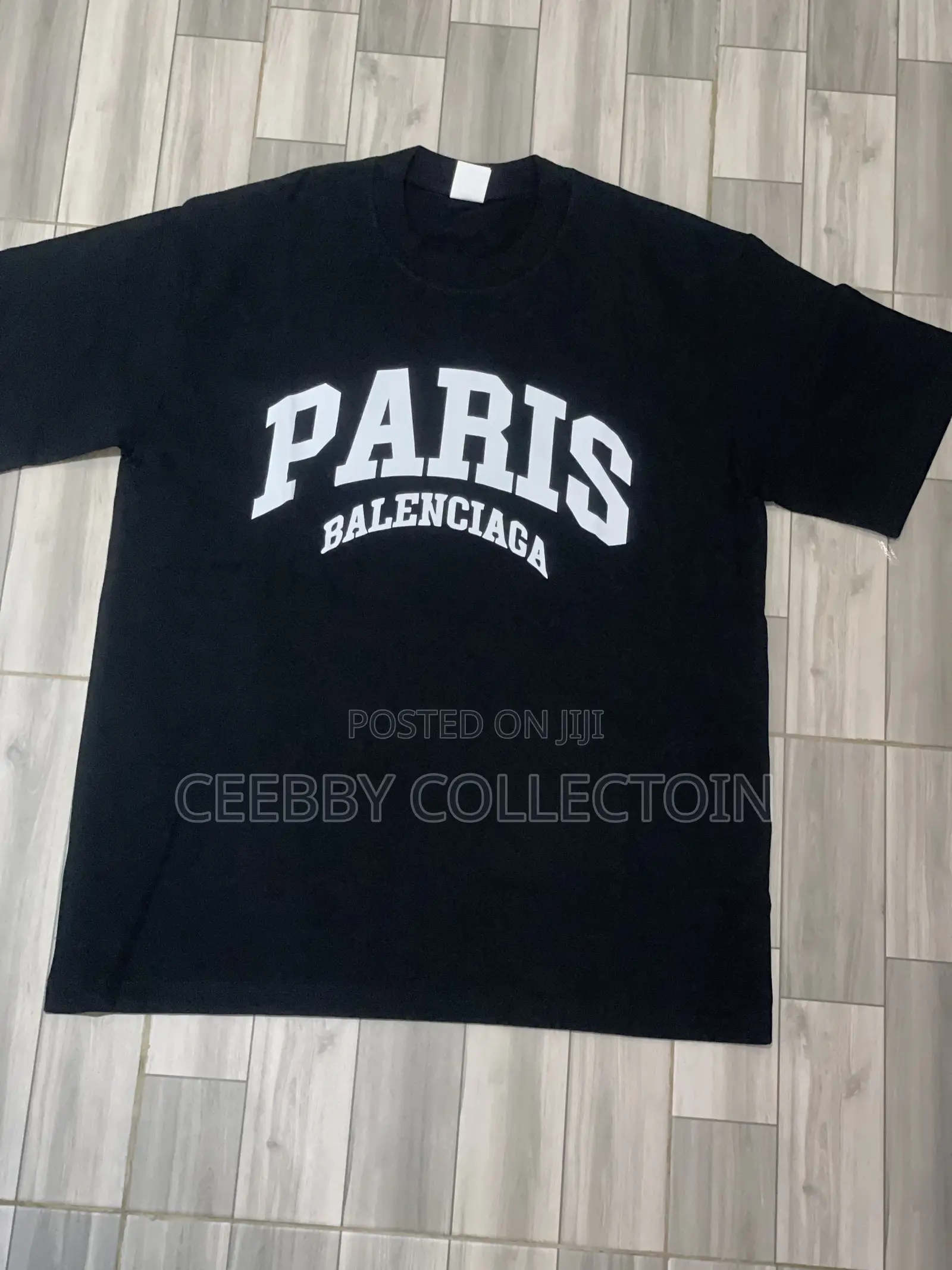 Black Design Round Neck T-Shirt
