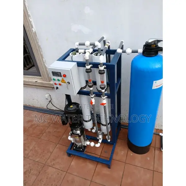 Salty Water Treatment Machine (R.O)