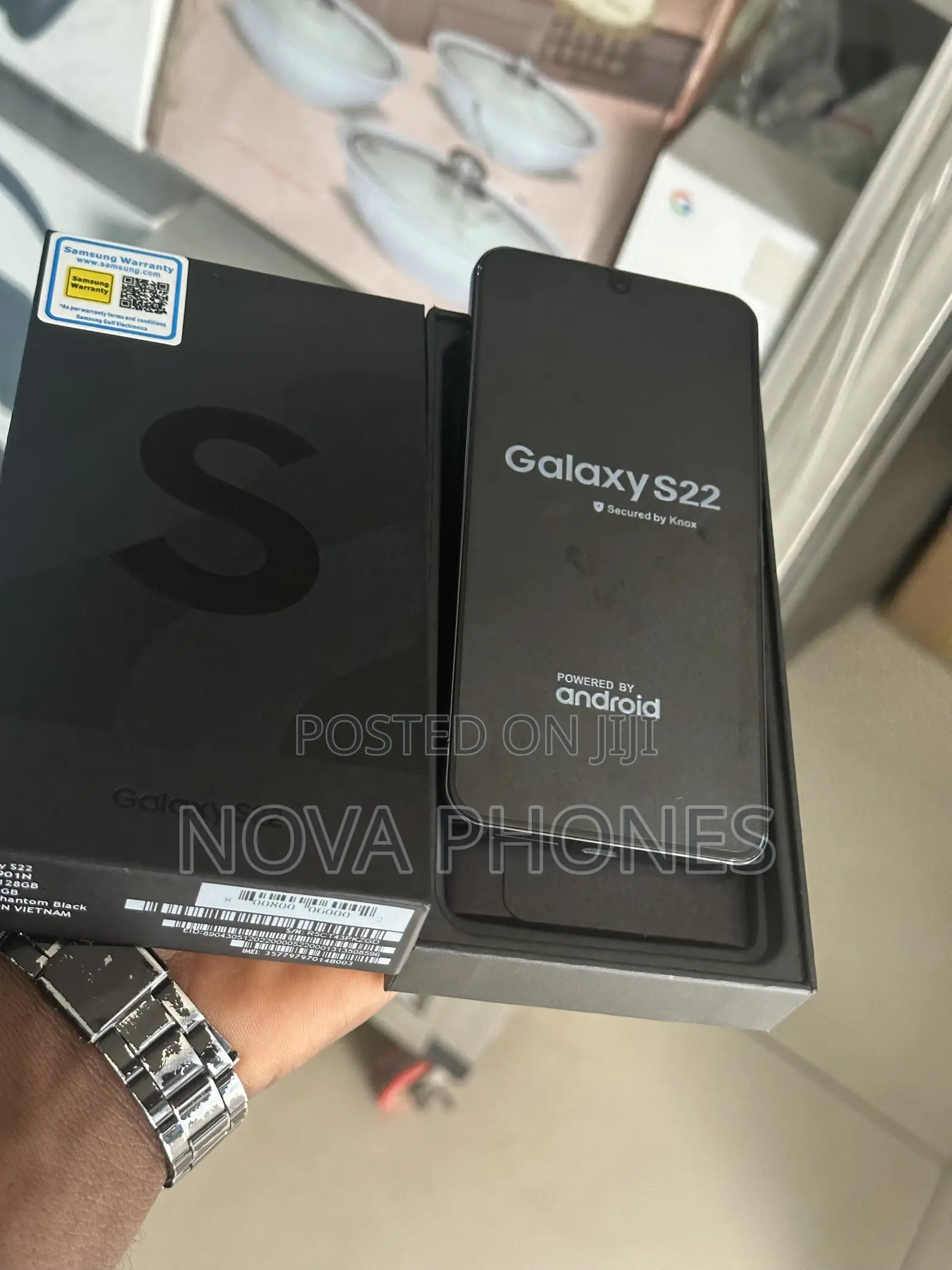 New Samsung Galaxy S22 5G 256 GB Black