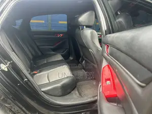 Honda Accord Sport (2.0L 4cyl Turbo 6M) 2019 Black