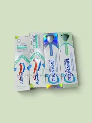 Aquafresh White Renew Toothpaste