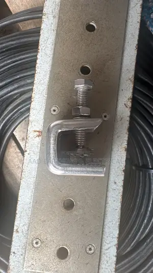 Reinforcing Conductor Clamp