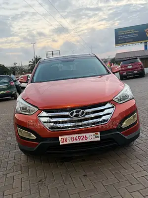 Hyundai Santa Fe Limited 4dr SUV AWD (3.3L 6cyl 6A) 2015 Orange