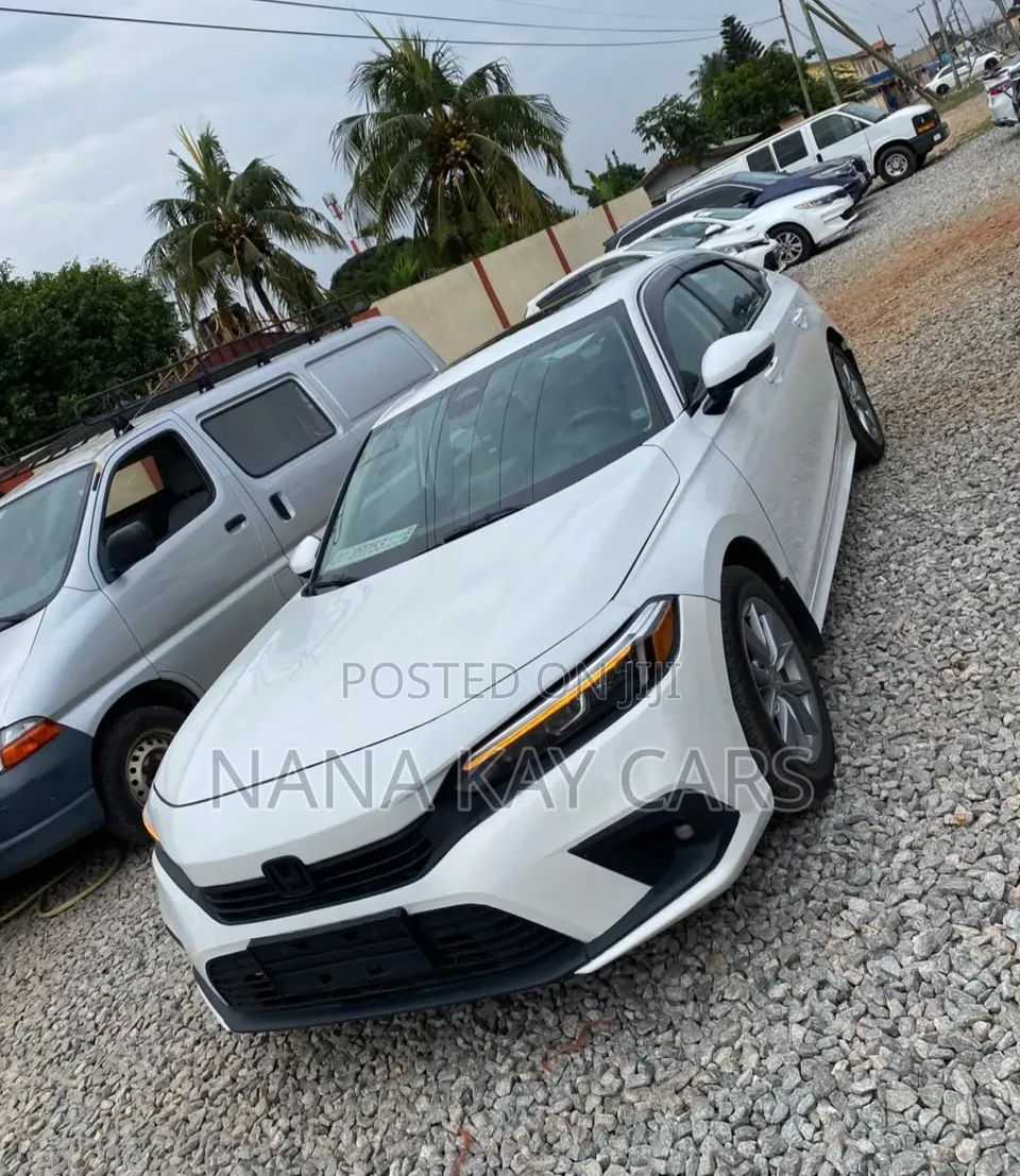 Honda Civic EX 2022 White