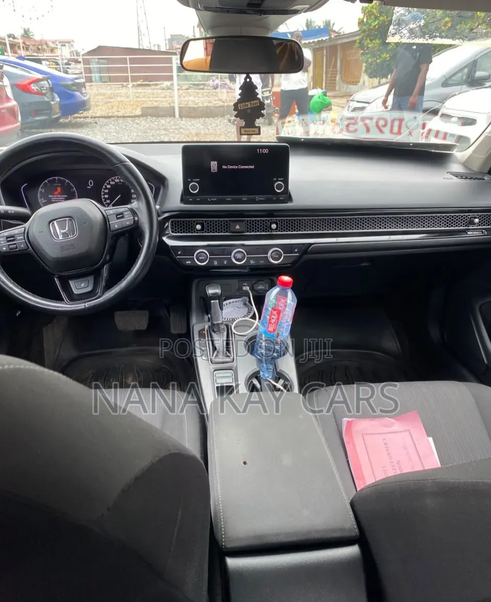 Honda Civic EX 2022 White