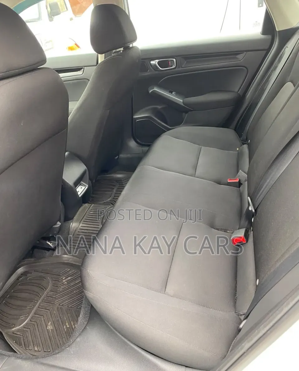 Honda Civic EX 2022 White